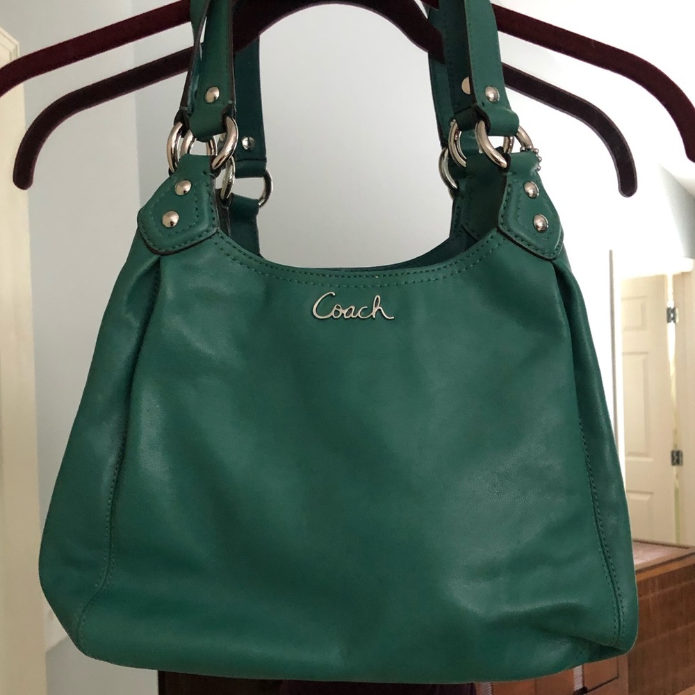 Coach handbag (NWOT)